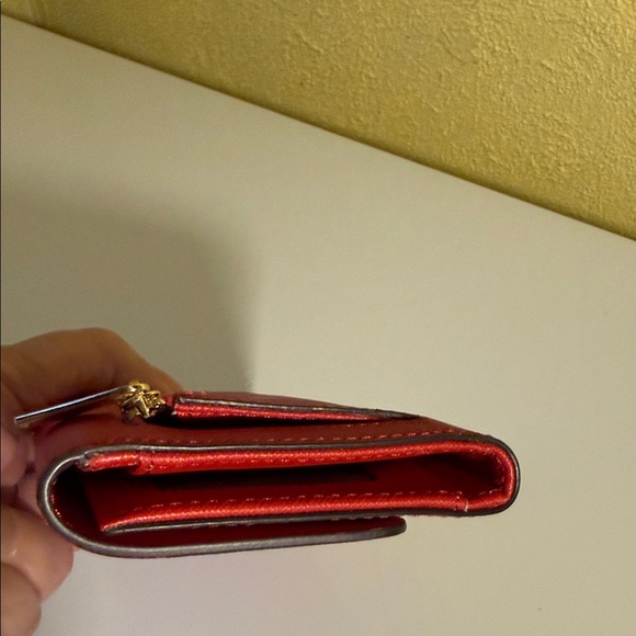 Michael Kors Vibrant Red Wallet - Picture 5 of 10